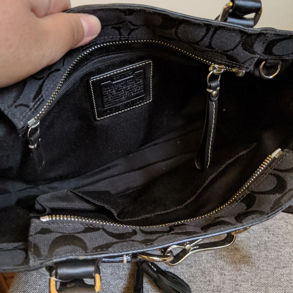 ๐ Coach Signature Hampton Black 10246 Satchel Purse Shoulder Bag Tote - Picture 12 of 15